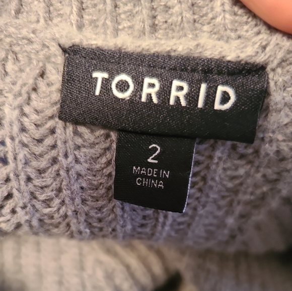 Torrid Gray Neon Yellow Colorblock Striped V-Neck Sweater Plus Size 2XL - Picture 4 of 8